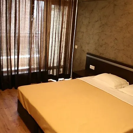 Apartment Camelot *